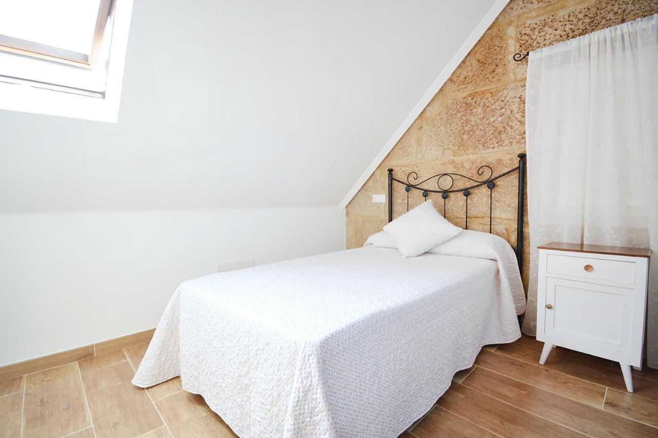 Galihost - Casa Con Jardin En Pontevedra Villa Bagian luar foto